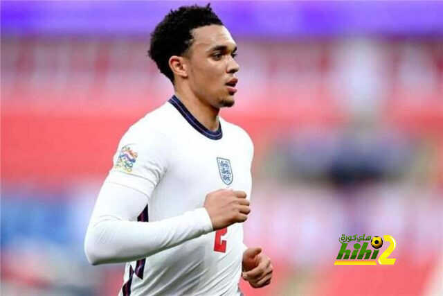 أرنولد يشارك أمام أندورا في مركز جديد
