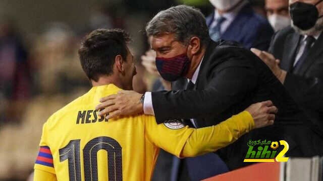 ميسي خان برشلونة …البكاء عليه من مشجعي الفريق الكتالوني أمر غريب !