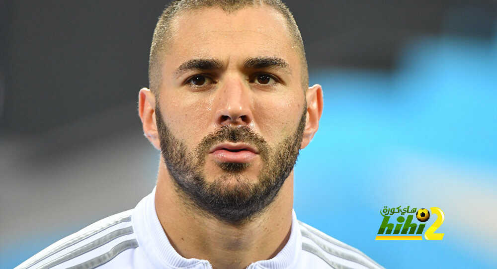 بنزيما : أفضل أن يكون التجديد موسمًا بعد الأخر