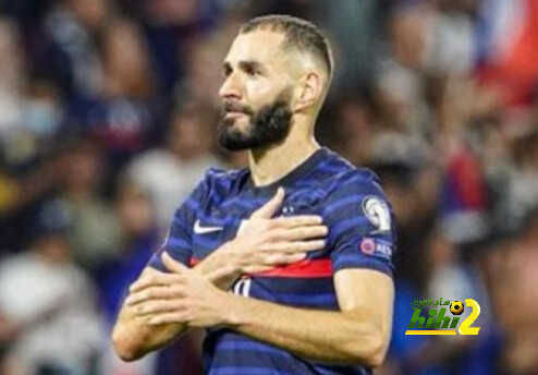 بينزيما ممتن لجماهير ليون