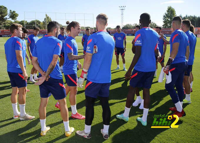استقبال مميز لجريزمان في أول ظهور له بتدريبات أتليتكو مدريد