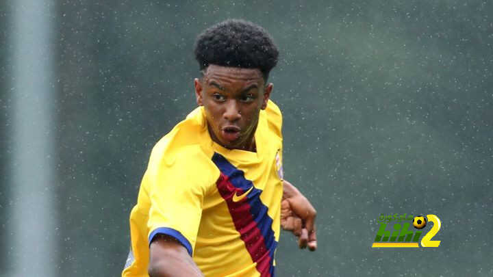 لعين برشلونة !