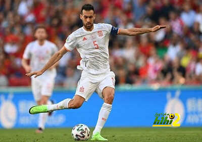 هل أصبح بوسكيتس عبئًا على منتخب إسبانيا؟