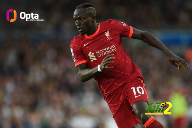 هل الكرة تأبى أن تُطيع ماني، أم اللاعب متخاذل أم المرمى؟