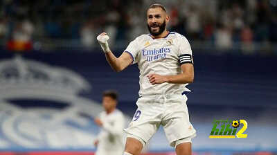 غارسيا يمدح بنزيما بعد تألقه أمام سيلتا فيغو