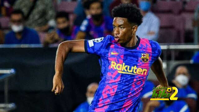 بالدي يخطف مقعد ألبا في برشلونة