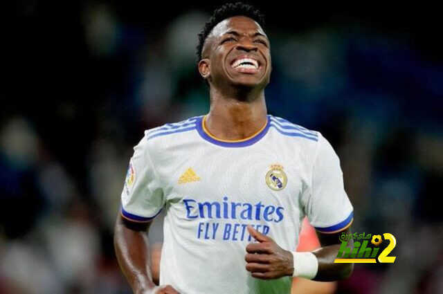 12 موظفا سلاح فينسيوس لتجديد عقده مع ريال مدريد !