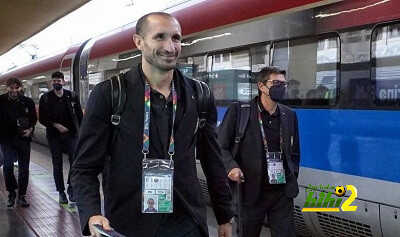 صور: لحظة وصول بعثة منتخب إيطاليا إلى تورينو
