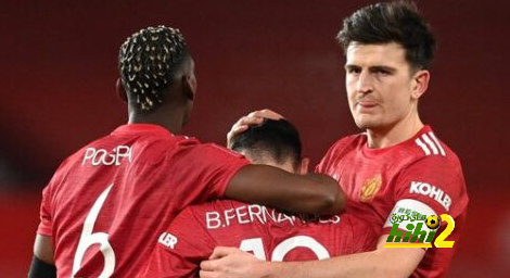 ثلاثي مانشستر يونايتد على رادار التجديد