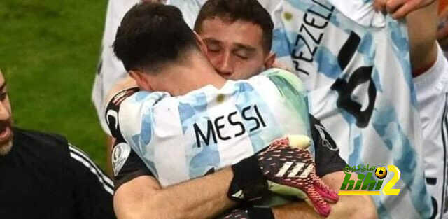 مارتينيز أفضل حارس في العالم بشهادة ميسي !