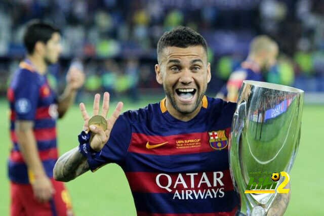 داني ألفيس يتسول اللعب في برشلونة …أين كان عندما إحتاجوه ؟