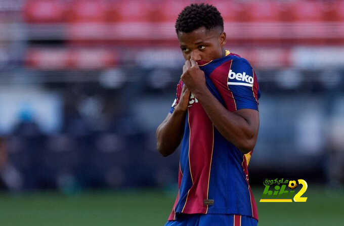هل عملية تجديد عقد فاتي مع برشلونة متوقفة فعلا ؟