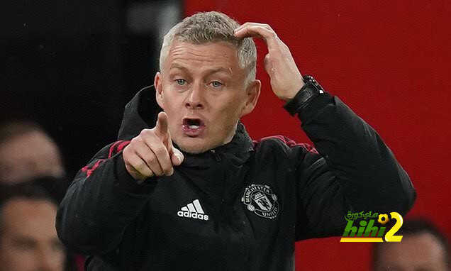 الكشف عن رسالة سولشاير لـ لاعبي مانشستر بين شوطي مباراة ليفربول