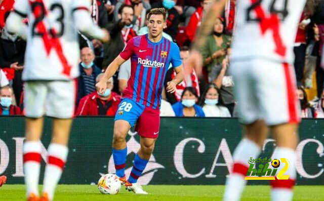 إلى متى سيظل برشلونة مع مدرب مؤقت؟