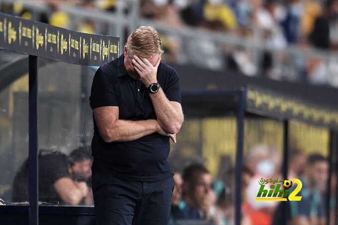 لاعبوا فرحوا بإقالة كومان من تدريب برشلونة