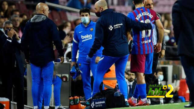 أجويرو يغيب لفترة طويلة عن برشلونة