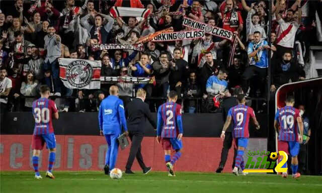 برشلونة يقرر بيع نجم الفريق