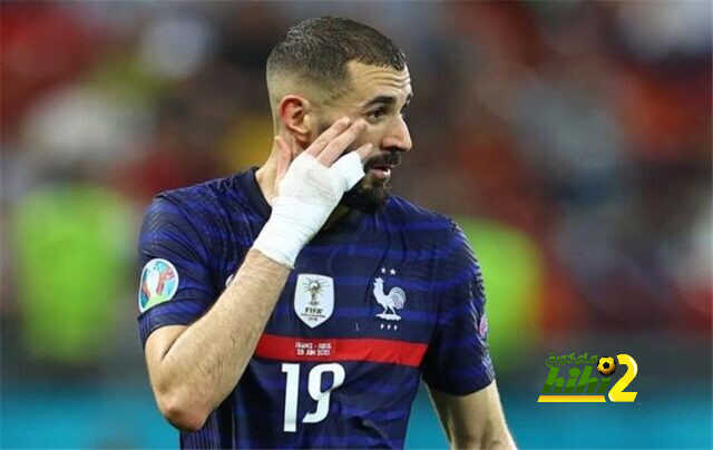 كريم بنزيما يواصل الغياب عن منتخب فرنسا