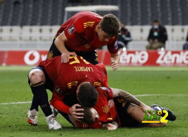 باولايا يرفض انتقاد إسبانيا بعد مباراة اليونان