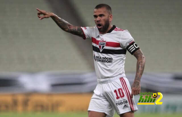 موعد مباراة داني ألفيس الأولى مع برشلونة بعد عودته