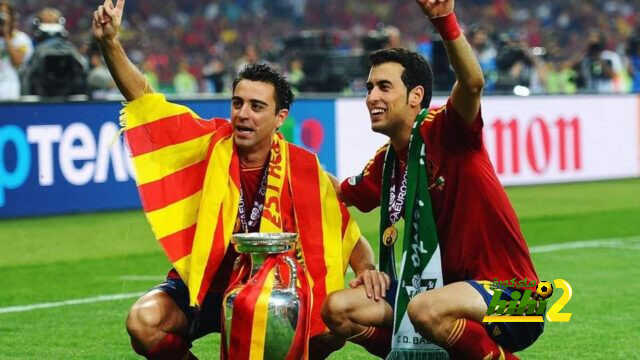 رقم قياسي ينتظر بوسكيتس مع منتخب إسبانيا