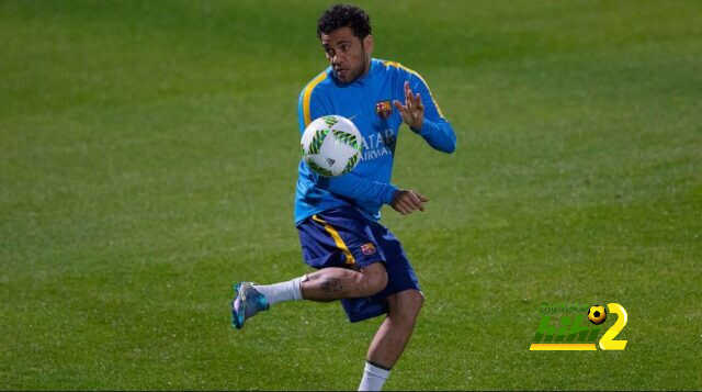 هل عاد ألفيس إلى برشلونة من أجل المال فقط؟