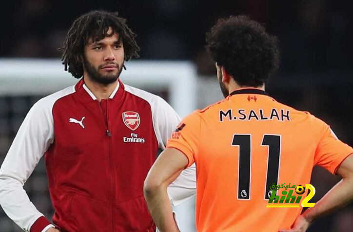 فيديو: السر وراء استبدال صلاح والنني القمصان مع بعضهما!