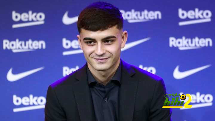 موقف بيدري من فكرة الرحيل عن برشلونة