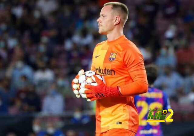 إنجاز مهم لتير شتيجن رغم اقتراب برشلونة من توديع دوري الأبطال