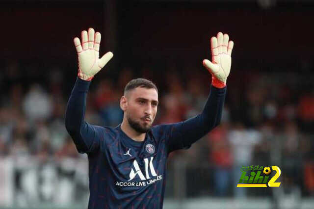 دوناروما أفضل حارس في 2021