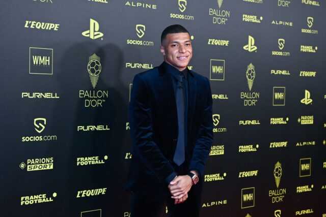 ريال مدريد يثق في ضم مبابي