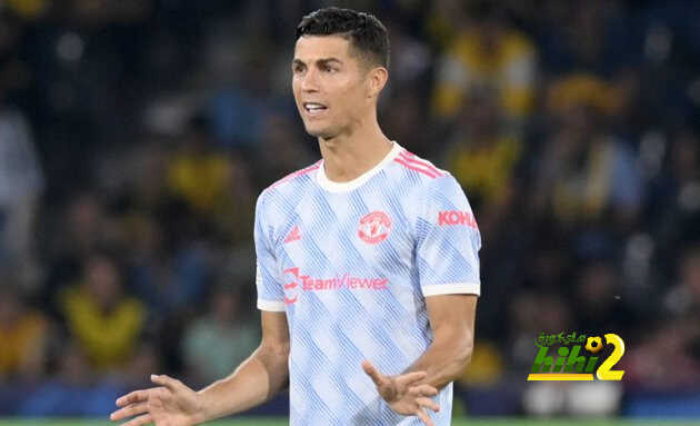 هل رونالد سبب أزمة مانشستر يونايتد؟