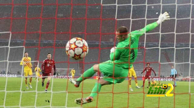دياز يطالب برحيل 11 لاعب عن برشلونة في يناير