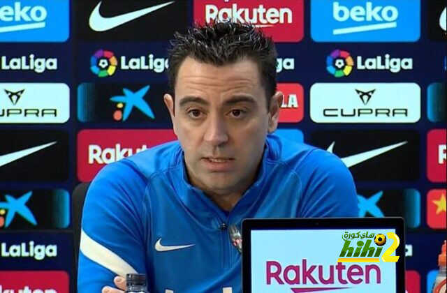 لوبيز يشيد بما فعله تشافي مع برشلونة حتى الآن