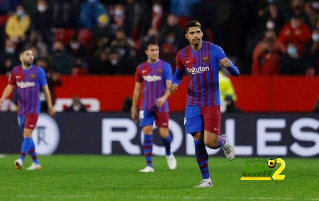أراوخو يتحسر بعد ضياع الفوز من برشلونة في الأندلس