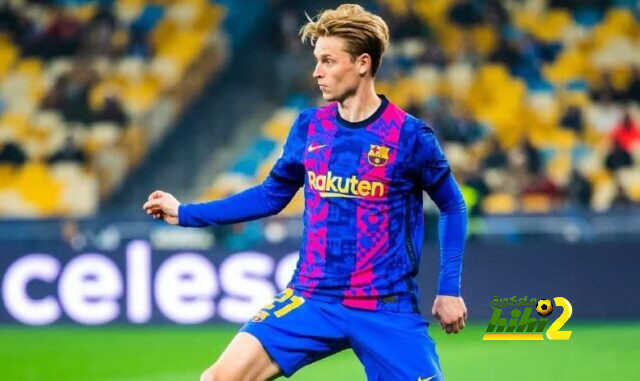 فرينكي دي يونغ .. برشلونة أكبر منك