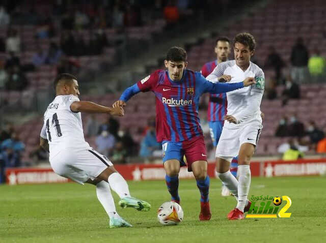 رغم تألقه.. برشلونة مجبر على التخلص من دمير