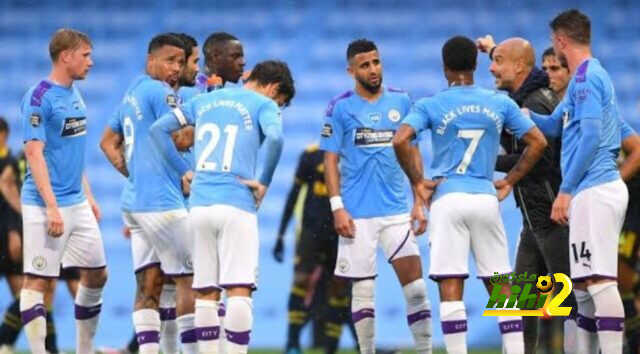 مانشستر سيتي،  ثالث من يفعلها تاريخيا