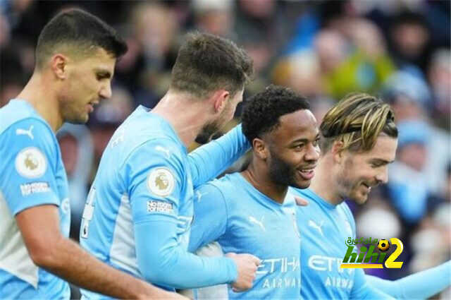 موقف مانشستر سيتي من رحيل لابورت إلى برشلونة