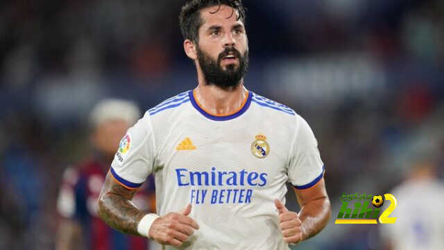 فيورنتينا ينفي ضم إيسكو