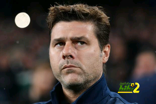 بوكيتينيو يوافق على تدريب مانشستر يونايتد