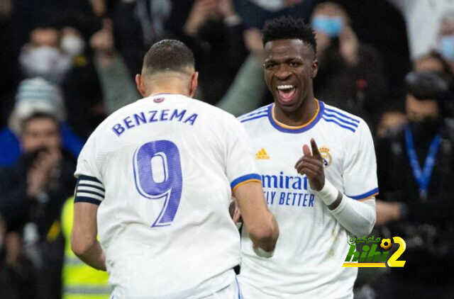 أغيري يحرج فالنسيا بعد حديثه عن مجاملة التحكيم لريال مدريد