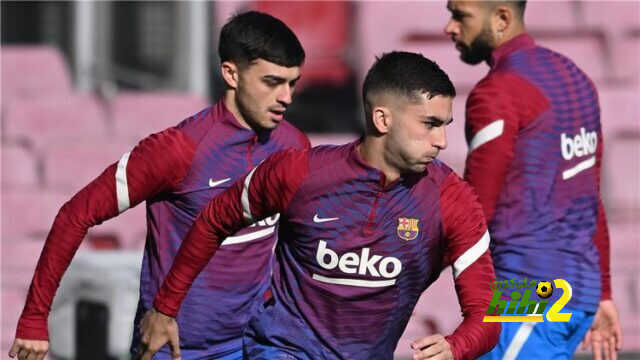 برشلونة يعلن تعافي ثنائي الفريق من فيروس كورونا