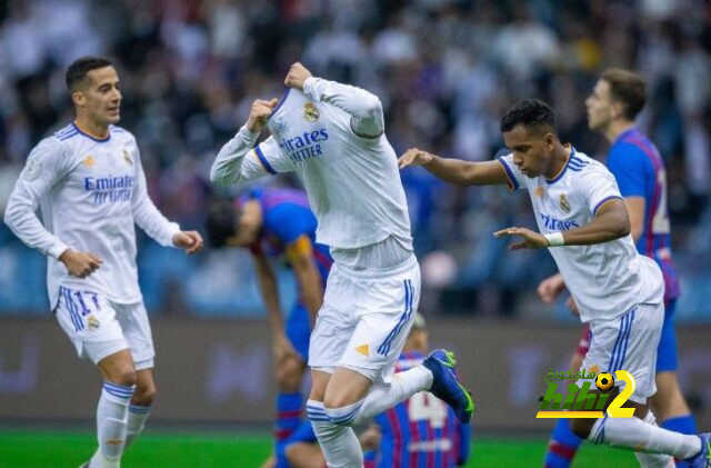 سانشيز: كان يجب طرد نجم برشلونة في الكلاسيكو