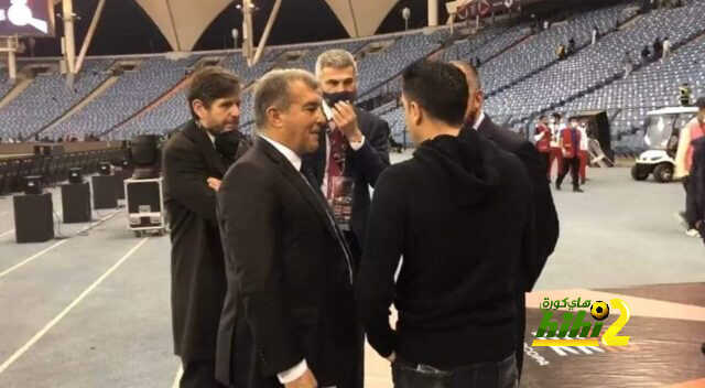 آس تسلط الضوء على رسالة تشافي للاعبي برشلونة بعد الهزيمة أمام ريال مدريد