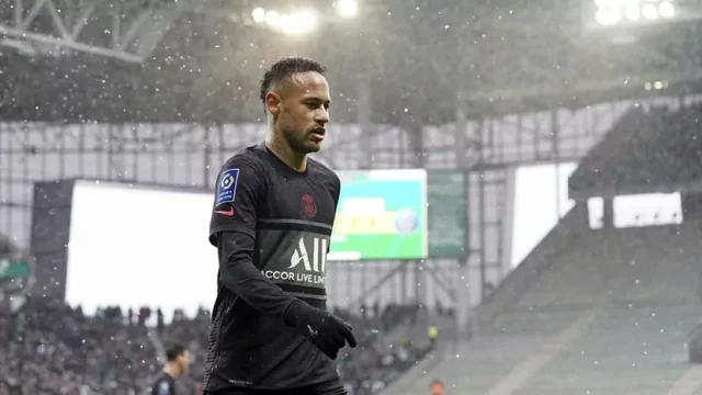 نيمار يتأهب للعودة أمام الريال في دوري الأبطال!