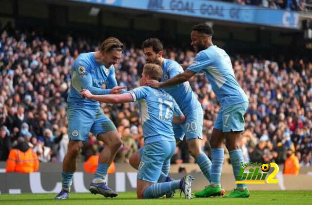 غريليش يعبر عن فرحته بعد تخطي عقبة تشيلسي