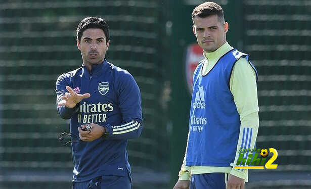 تشاكا يتغنى بـ ميكيل أرتيتا