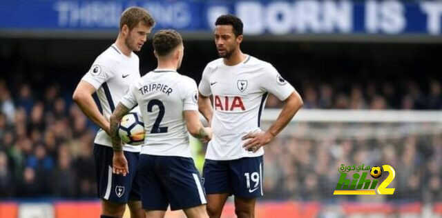 لاعب توتنهام السابق يفضح مالك النادي
