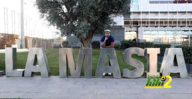 صور: برشلونة يستعيد ذكريات تراوري في شبابه